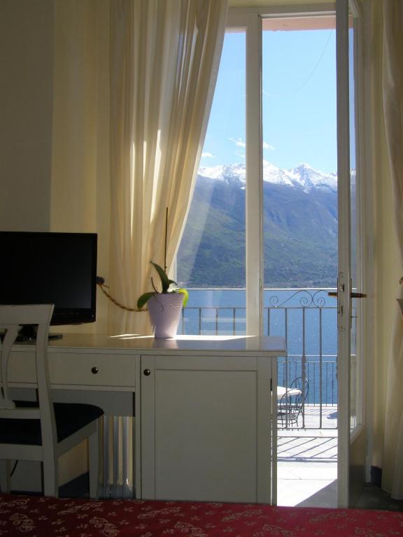Villa Romantica Hotel Limone sul Garda Exteriör bild