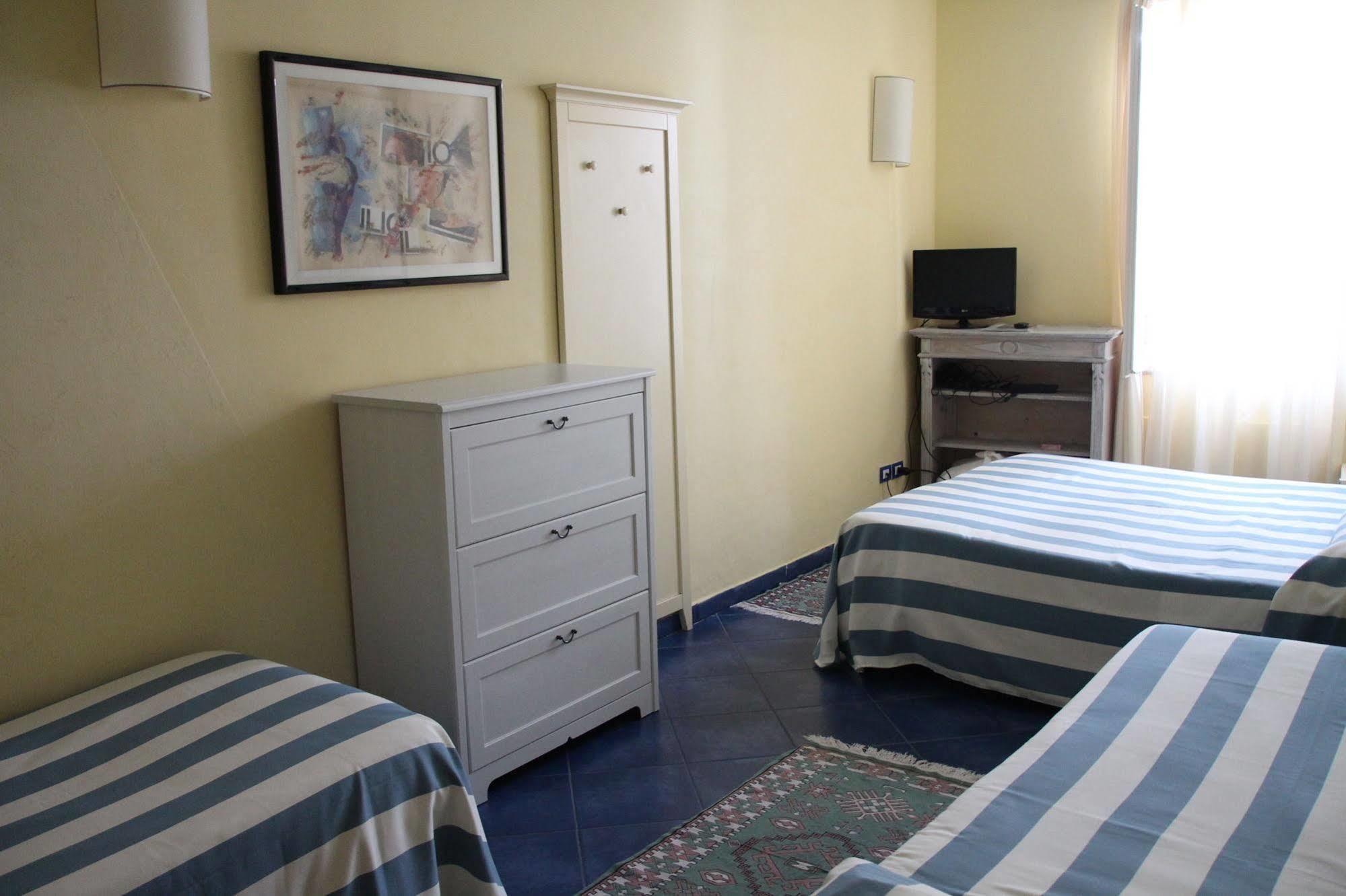 Villa Romantica Hotel Limone sul Garda Exteriör bild
