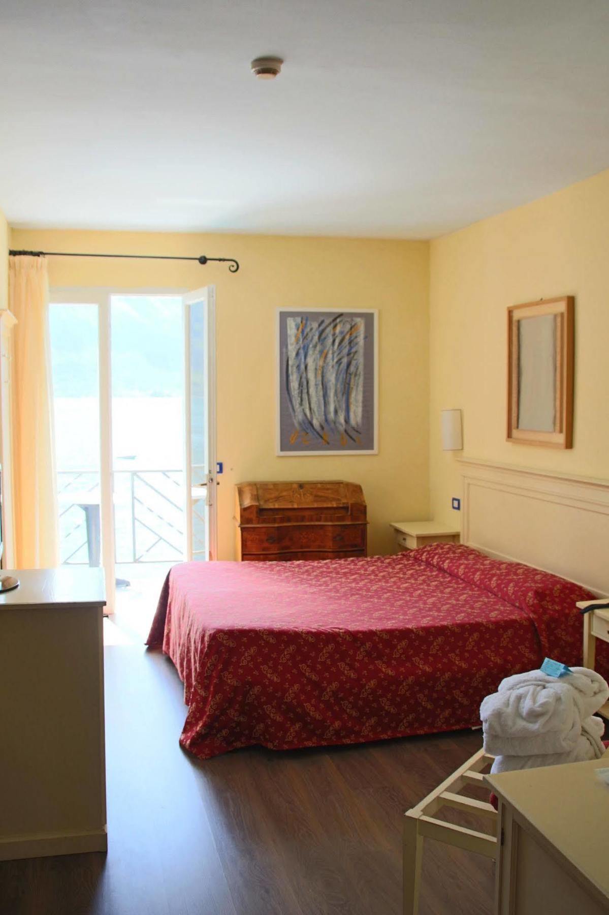 Villa Romantica Hotel Limone sul Garda Exteriör bild